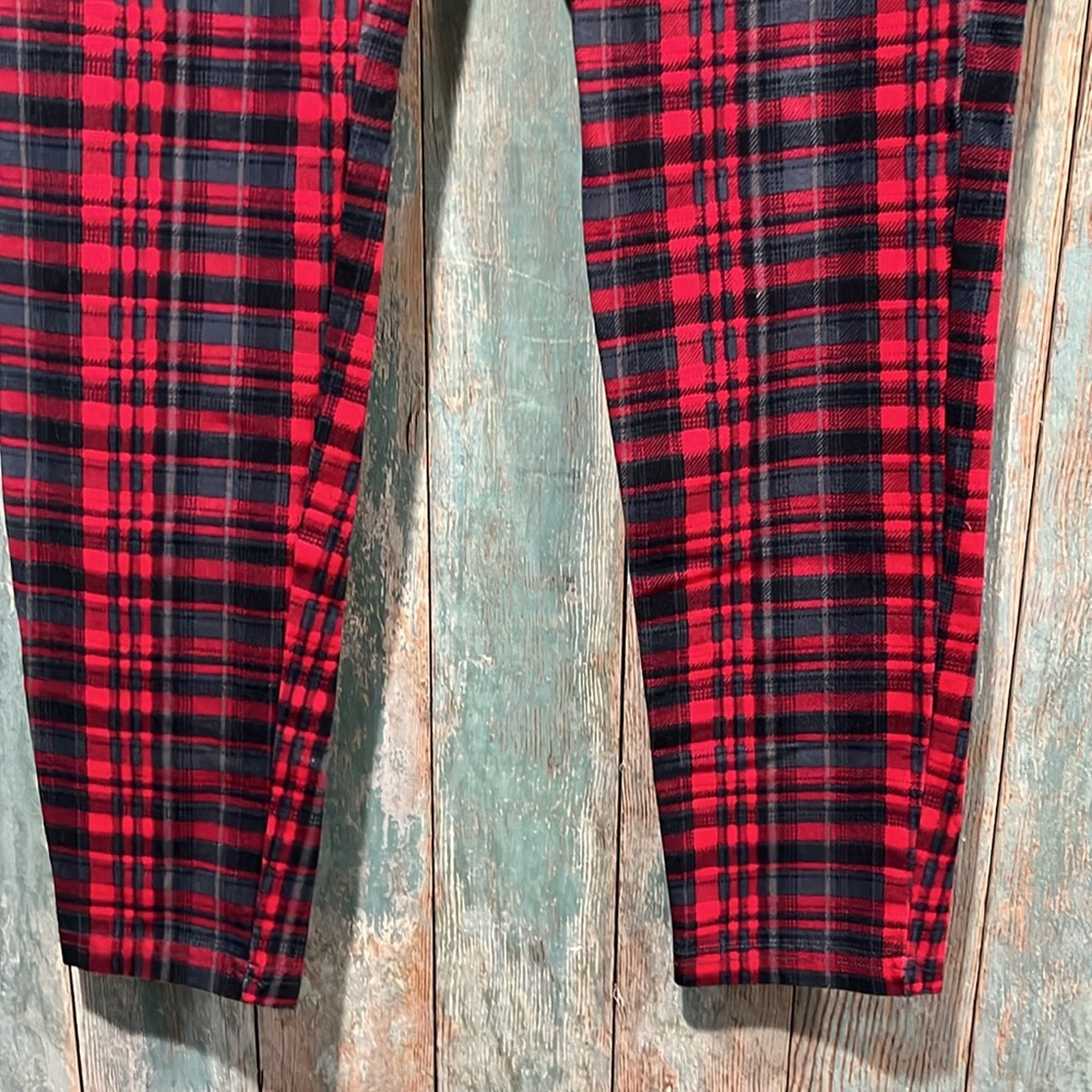 Intro love the fit women’s leggings small red/gray plaid - Picture 3 of 4